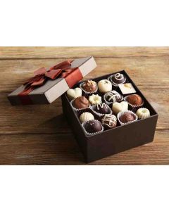 Buy Chocolate Boxes online